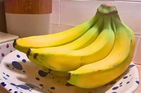 The Genius Trick That Keeps Your Bananas Perfectly Fresh for Weeks (Chefs Are Speechless!)